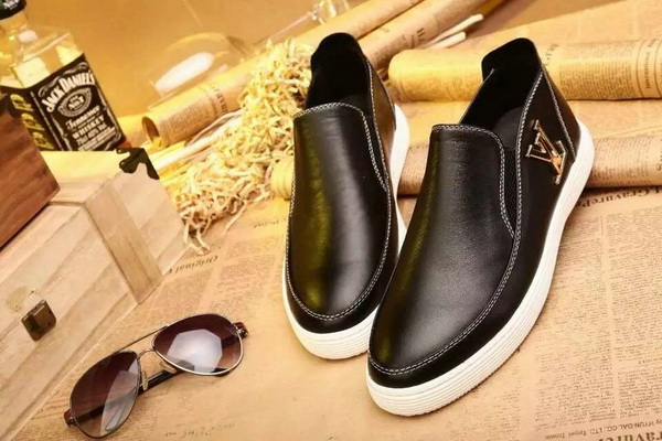 LV Men Loafers--044